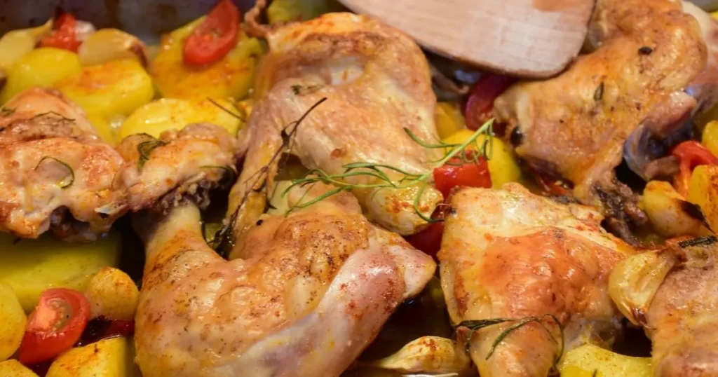Muslos de pollo al horno con patatas
